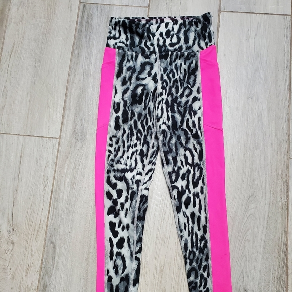 Rise by lularoe leggings - Picture 2 of 4